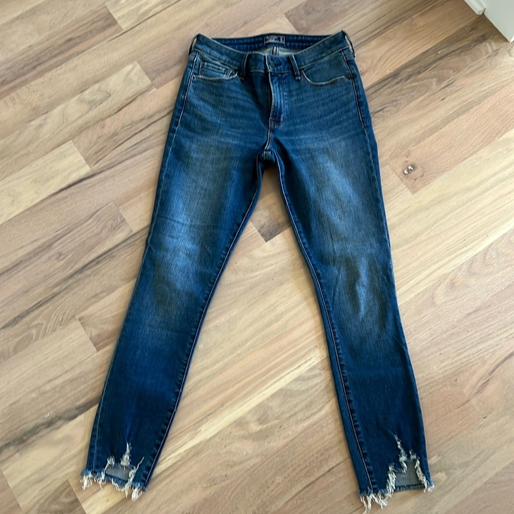 Abercrombie Mid Rise Super Skinny Ankle Jeans